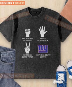 Top New York Giants washed t-shirt featuring 'Nothing Beats Rock, Paper, Scissors' design for fans and gamers.