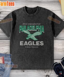 Top Philadelphia Eagles Historic Head-On Washed T-Shirt featuring team logo and distressed vintage design.