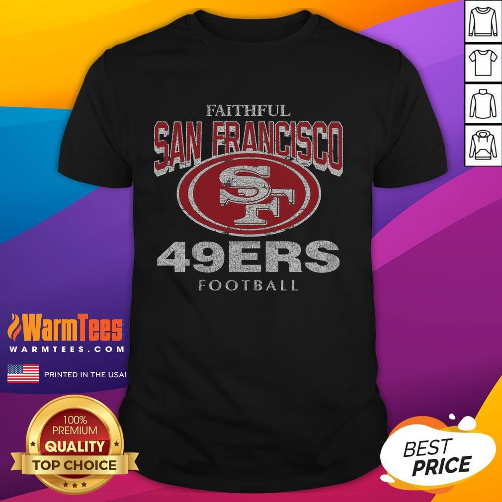 top-san-francisco-49ers-head-on-t-shirt-1 Top San Francisco 49ers head-on T-shirt featuring bold team logo and vibrant colors, perfect for fans and collectors.