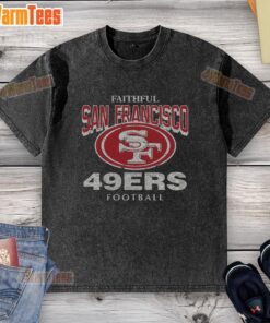 Top San Francisco 49ers head-on washed t-shirt featuring vibrant team colors and logo, perfect for NFL fans.