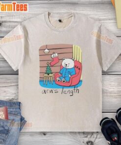 Top Sleepy Polar Bear washed t-shirt featuring a cute polar bear design, perfect for casual wear and animal lovers.