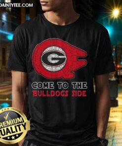Top Star Wars Come To The Georgia Bulldogs Side T-Shirt featuring a unique design for fans of both franchises.