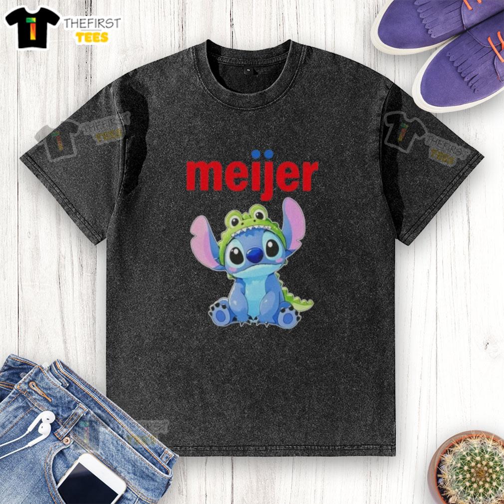 top-stitch-cosplay-crocodile-x-meijer-washed-t-shirt Top Stitch Cosplay Crocodile X Meijer washed t-shirt featuring vibrant colors and unique design for cosplay enthusiasts.