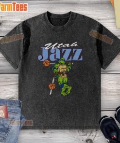 Top TMNT Leonardo x Utah Jazz washed t-shirt featuring vibrant graphics and a stylish, casual design for fans.