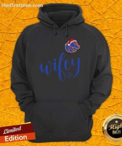 Top Wifey Boise State Broncos Santa Hat Merry Christmas Hoodie for festive fans, perfect for holiday cheer and team spirit.