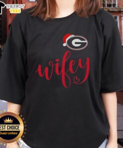Top Wifey Georgia Bulldogs Christmas tee with Santa hat design for women, perfect holiday gift for fans.
