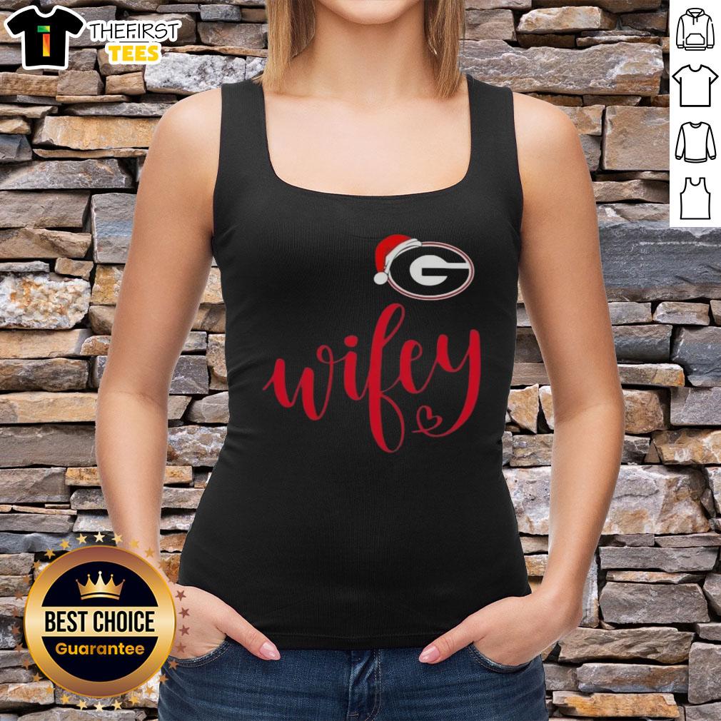 top-wifey-georgia-bulldogs-santa-hat-merry-christmas-tank-top Georgia Bulldogs Santa hat tank top for women, perfect for Christmas celebrations and holiday sports events.