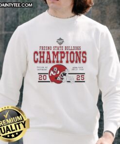 Official Fresno State Bulldogs Football Champions 2025 sweatshirt featuring Snoop Dogg at the Arizona Bowl.