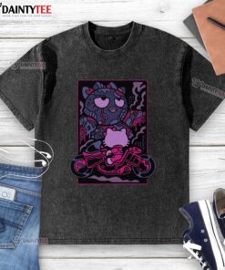 Awesome Hello Kitty kawaii washed t-shirt featuring a cute graphic design, perfect for casual outfits and fans.