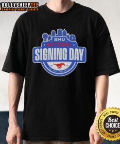 Alt Text: Awesome SMU Mustangs National Signing Day T-Shirt featuring team colors and logo, perfect for fans celebrating recruits.