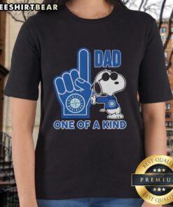 Awesome Snoopy Seattle Mariners 1 Dad One of a Kind Ladies Tee featuring a playful Snoopy design for baseball fans.