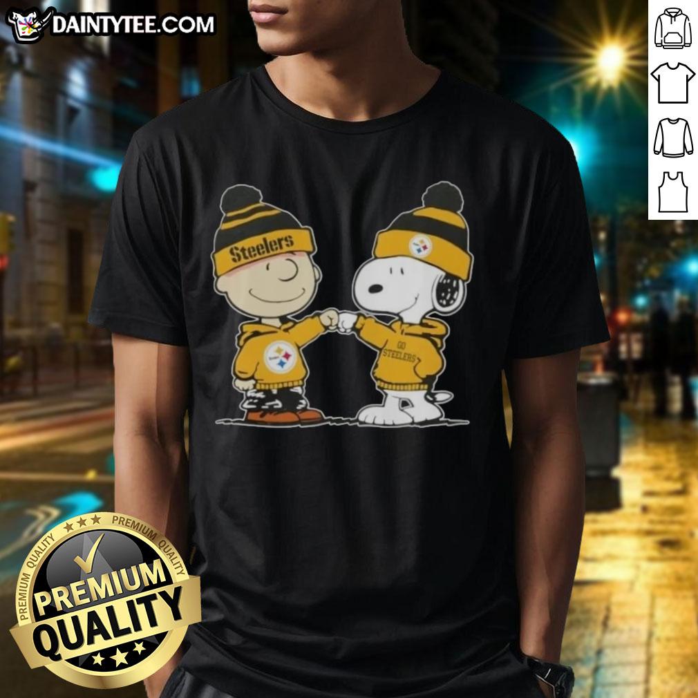 cute-peanuts-charlie-brown-fist-bump-snoopy-x-pittsburgh-steelers-football-t-shirt Alt Text: Cute Peanuts Charlie Brown and Snoopy fist bump in Pittsburgh Steelers football T-shirt, perfect for fans.