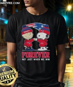 Alt Text: Funny New England Patriots X Charlie Brown Vs Snoopy T-Shirt design, celebrating fandom beyond winning moments.