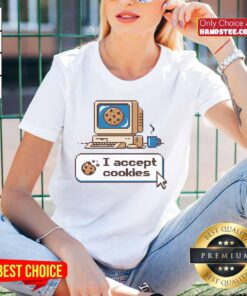 Good I Accept Cookies Ladies Tee featuring playful text design, perfect for casual wear and cookie lovers.