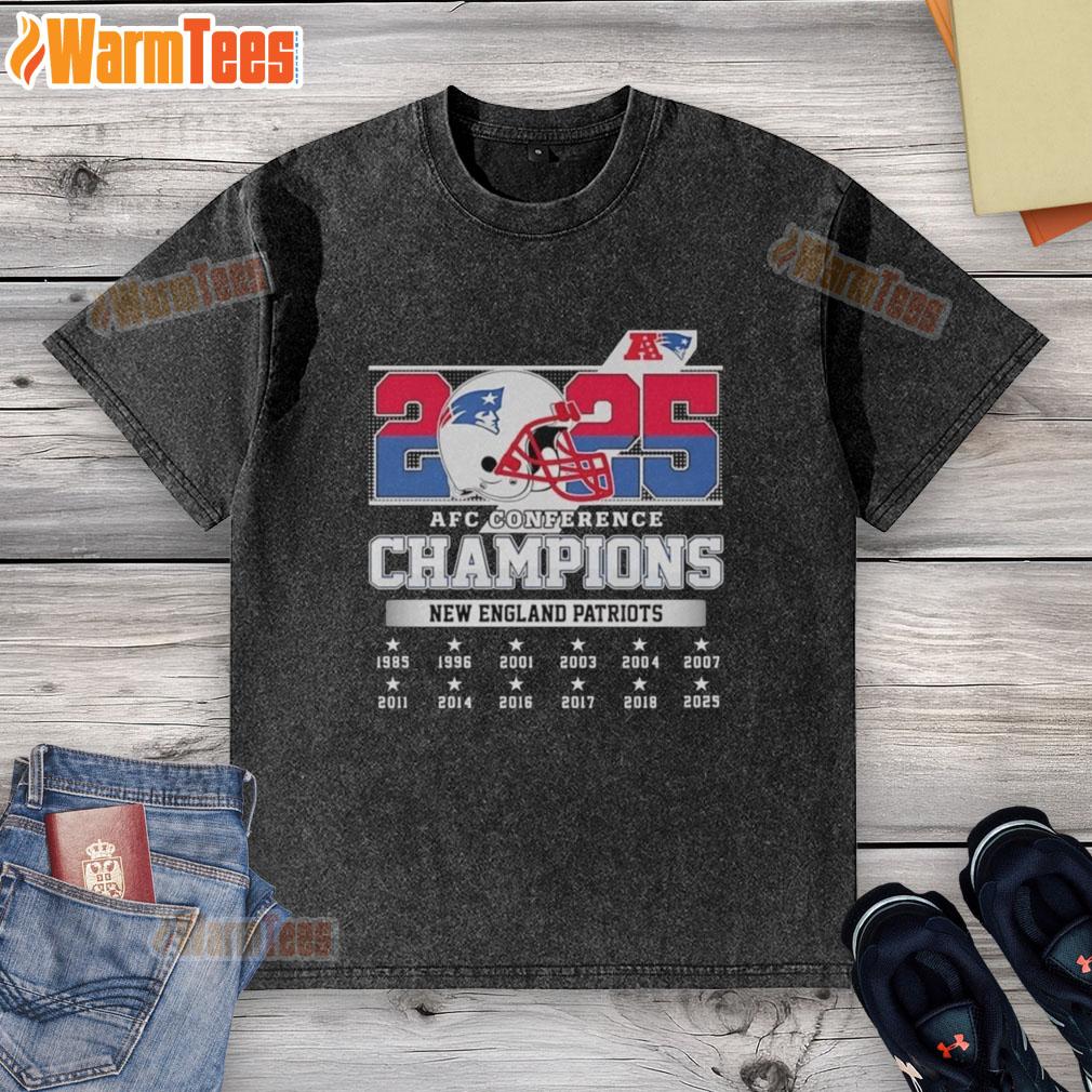 good-new-england-patriots-at-afc-conference-champions-2025-helmet-washed-t-shirt Alt Text: New England Patriots 2025 AFC Conference Champions helmet graphic on a washed t-shirt, perfect for fans.