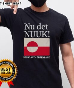 Good Nu Det Nuuk t-shirt featuring the Greenland flag, perfect for showcasing pride in Greenlandic culture and identity.
