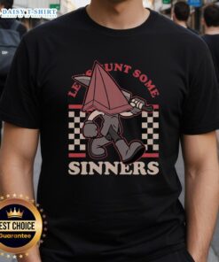 Good Silent Hill Pyramid Let's Hunt Some Sinners T-Shirt featuring iconic Pyramid Head graphic for horror game fans.