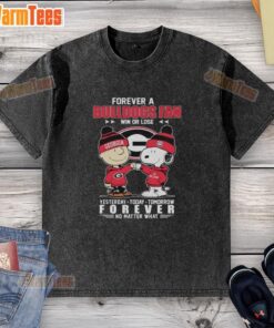 Good Snoopy and Charlie Brown Forever Georgia Bulldogs Fan T-Shirt, celebrating loyalty win or lose, perfect for fans.