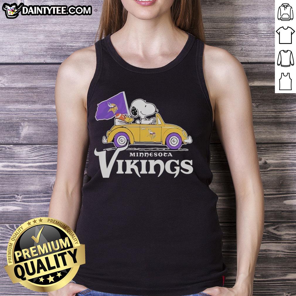 good-snoopy-and-woodstock-riding-minnesota-vikings-football-car-logo-tank-top Good Snoopy and Woodstock riding in a Minnesota Vikings football car logo tank top, perfect for NFL fans.