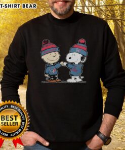 Alt Text: Good Texans Houston outfit featuring a Charlie Brown and Snoopy sweatshirt from Peanuts, perfect for casual wear.
