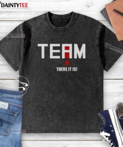 Good There Is No I In Team T-Shirt, washed style, perfect for team spirit and casual wear. Shop now for unique tees!