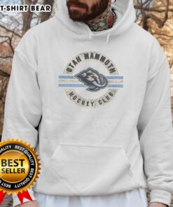 Good Utah Mammoth Surround Hoodie in soft fabric, featuring a vibrant mammoth design, perfect for casual wear.