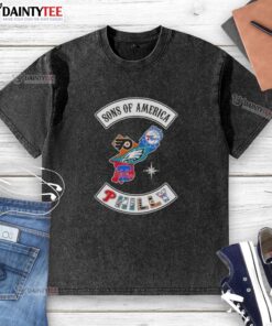 Hot Son of America Philadelphia Map Sports Logos Combine Washed T-Shirt showcasing iconic Philly sports team logos.