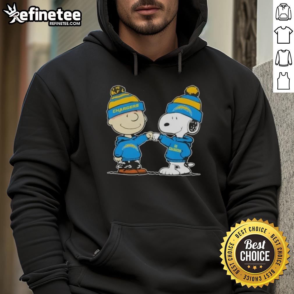 nice-peanuts-charlie-brown-fist-bump-snoopy-x-los-angeles-chargers-football-hoodie Charlie Brown and Snoopy fist bump in Los Angeles Chargers football hoodie, showcasing Nice Peanuts design.