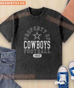 Vintage washed t-shirt featuring the Dallas Cowboys football logo, celebrating the team's legacy since 1960.