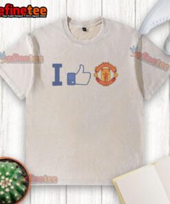 Official I Like Manchester United washed t-shirt in red, featuring the iconic team logo for passionate fans.