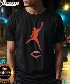 Original Caleb Williams The Iceman Chicago Bear Logo T-Shirt featuring unique design and vibrant colors for fans.