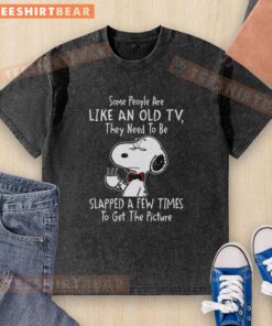 Original Grumpy Snoopy T-shirt with quote about old TVs, humorously suggesting they need to be slapped, perfect for fans.