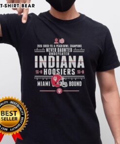 Original Indiana Hoosiers 2026 Peach Bowl Champions T-Shirt, Never Daunted, Undefeated 15-0 design for fans.