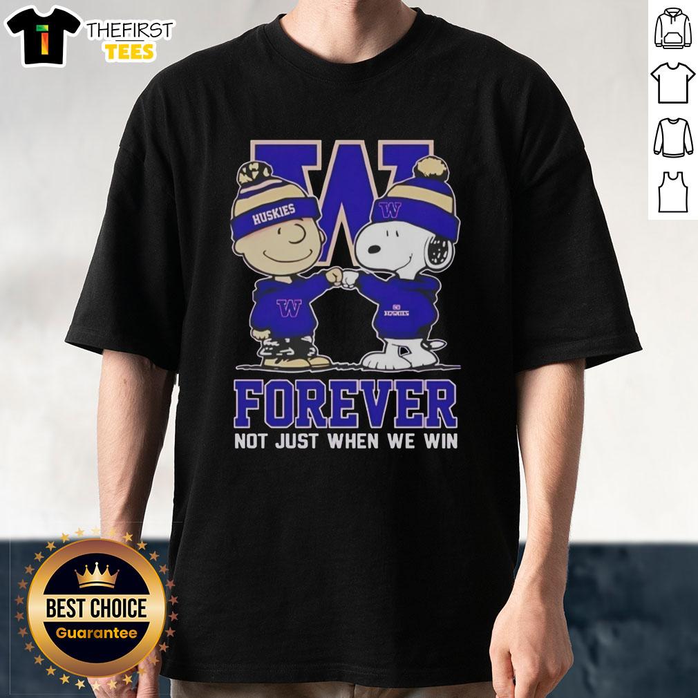 original-peanut-snoopy-charlie-brown-washington-huskies-forever-not-just-when-we-win-t-shirt-1 Original Peanut Snoopy Charlie Brown T-Shirt featuring Washington Huskies Forever design, perfect for fans.