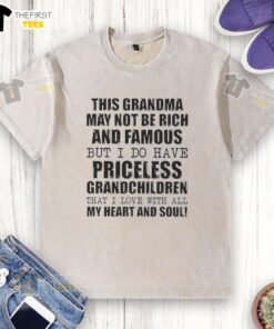 Original washed t-shirt for grandmas with the quote about priceless grandchildren, perfect for family gatherings.