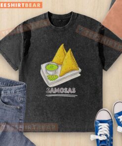 Original Samosa Lover T-Shirt featuring delicious Indian snack samosas for foodies, perfect for any culinary enthusiast.