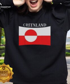 Premium Greenland sweatshirt featuring an independence message and flag design, celebrating Greenland's cultural pride.
