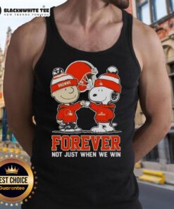 Premium Peanut Snoopy and Charlie Brown tank top for Cleveland Browns fans, celebrating loyalty beyond wins.