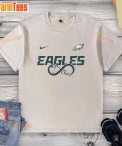 Premium Philadelphia Eagles NFL Elvis Presley Loves You fan washed t-shirt featuring vibrant graphics and soft fabric.