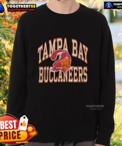 Premium Tampa Bay Buccaneers Arch Sweatshirt in red with logo, perfect for fans to show team spirit and stay warm.