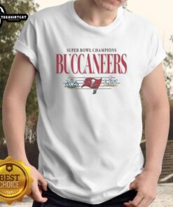 Premium Tampa Bay Buccaneers NFL Super Bowl Champions vintage logo t-shirt showcasing team pride and championship history.