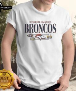Vintage Denver Broncos Super Bowl Champions T-Shirt featuring titles XXXII and XXXIII, perfect for fans and collectors.