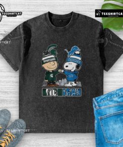 Alt Text: Pretty Snoopy Michigan State Spartans and Detroit Lions winter 2025 washed t-shirt featuring cute Snoopy design.