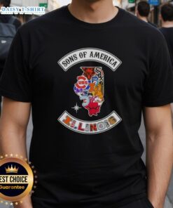Pretty Son Of America Illinois Map Sports Logos Combine T-Shirt featuring vibrant logos and a stylish design.