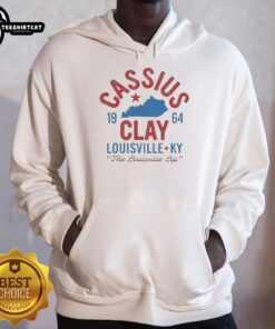 Alt Text: Top Cassius Clay 1964 hoodie featuring Muhammad Ali design, perfect for boxing fans and vintage sports apparel lovers.