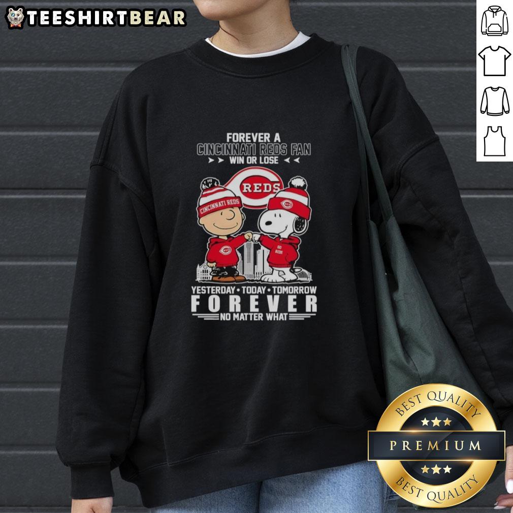 top-charlie-brown-fist-bump-snoopy-forever-a-cincinnati-reds-fan-win-or-lose-no-matter-what-sweatshirt Top Charlie Brown fist bump with Snoopy, celebrating Cincinnati Reds fandom in a win or lose sweatshirt design.