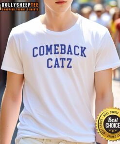 Alt Text: Top Comeback Catz T-Shirt featuring a vibrant cat graphic and trendy design, perfect for cat lovers and fashion enthusiasts.