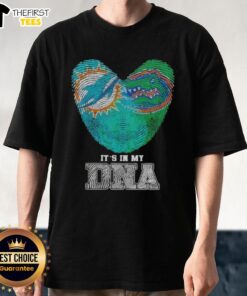 Alt Text: Top Fingerprints Miami Dolphins X Florida Gators It's In My DNA T-Shirt featuring team logos and vibrant graphics.