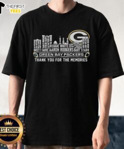 Top Green Bay Packers Thank You For The Memories City Skyline T-Shirt featuring iconic Green Bay skyline and team colors.