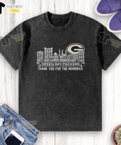 Top Green Bay Packers 'Thank You For The Memories' city skyline washed t-shirt showcasing team pride and style.
